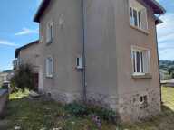 Maison familiale lumineuse avec jardin et fort potentiel — photo 2