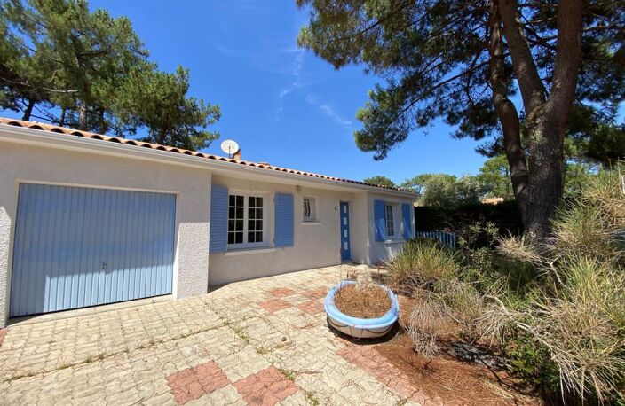AU CALME, DANS UN QUARTIER RECHERCHÉ PRES DU CENTRE VILLE ET PLAGE DE LA PALMYRE — photo 5