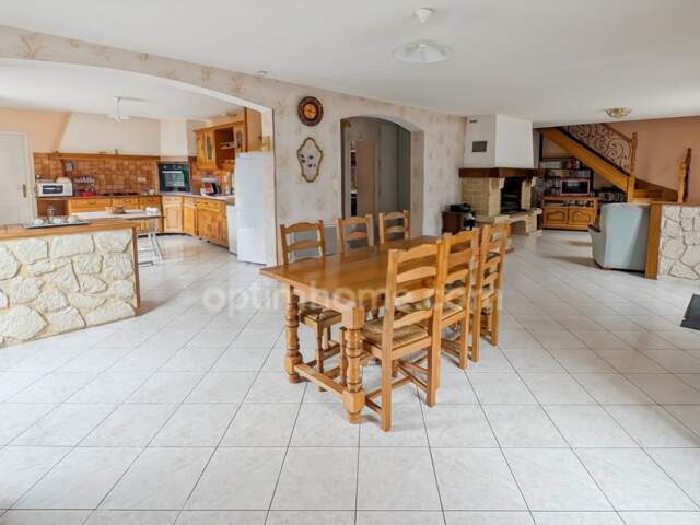 Maison à vendre 6 pièces  (24) — photo du bien