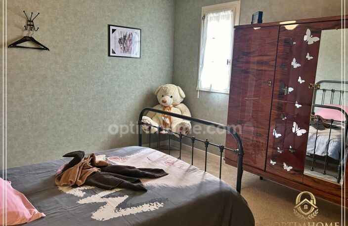 Une maison familiale où chaque espace raconte une histoire - A vendre 6 pièces LANNEMEZAN (65) — photo 4