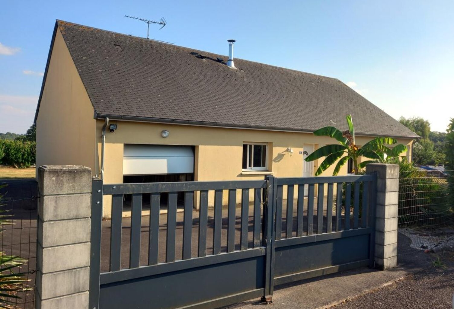 Pavillon de plain-pied 4 chambres – SAINT HILAIRE DU MAINE (53) — photo 1