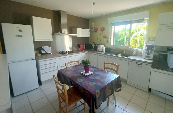 Pavillon de plain-pied 4 chambres – SAINT HILAIRE DU MAINE (53) — photo 5
