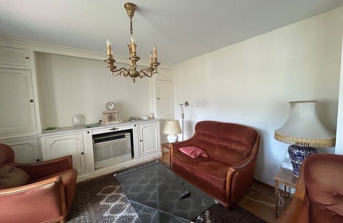 aix les bains "résidence Montcalm" appartement  4 pièces 104 m2 avec 2 garages et une cave — photo 3