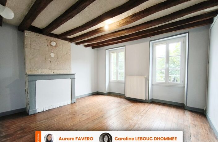 Maison de ville, 3 chambres et jardin centre Mortagne au Perche (61) — photo 2