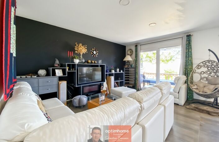 Maison contemporaine de plain-pied – Environ 140 m² – Construction 2020 – 3 chambres – Dole — photo 2