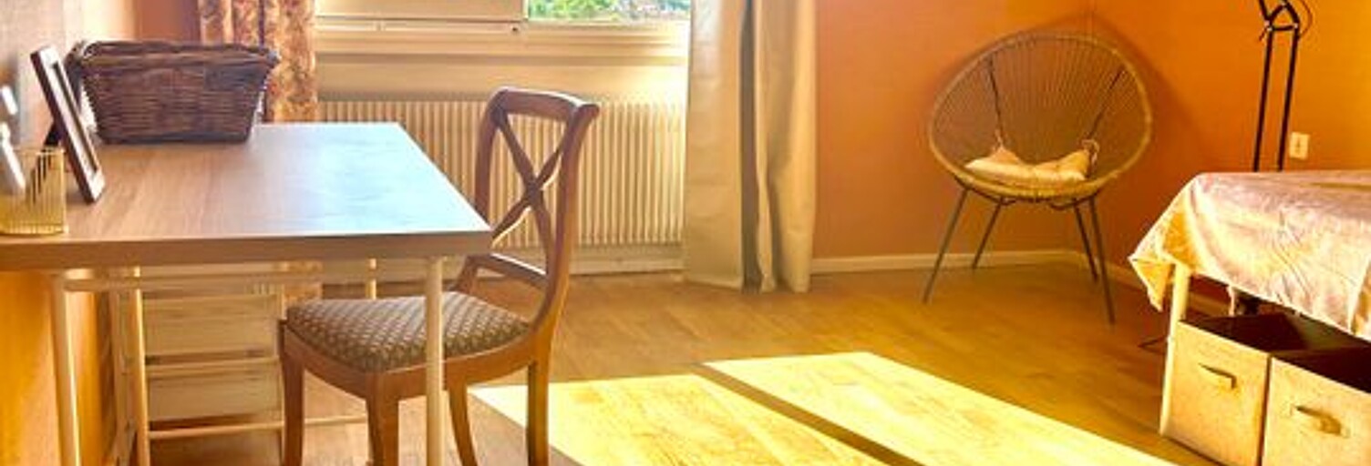 Appartement 1 Pièce 14 m² à louer à Bron (69500)