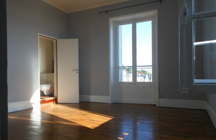 Appartement de 194m2 à louer sur Saumur — photo 3