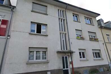 Appartement 3 pièces 822 €