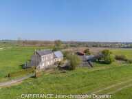 Maison à vendre GORRON (53) maison en pierres 3 chambres avec dépendances sur terrain de 3450 m2 — photo 2