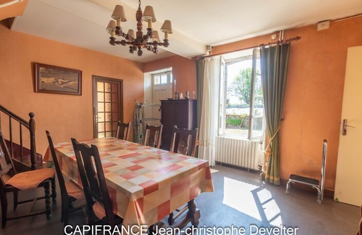 Maison à vendre GORRON (53) maison en pierres 3 chambres avec dépendances sur terrain de 3450 m2 — photo 3