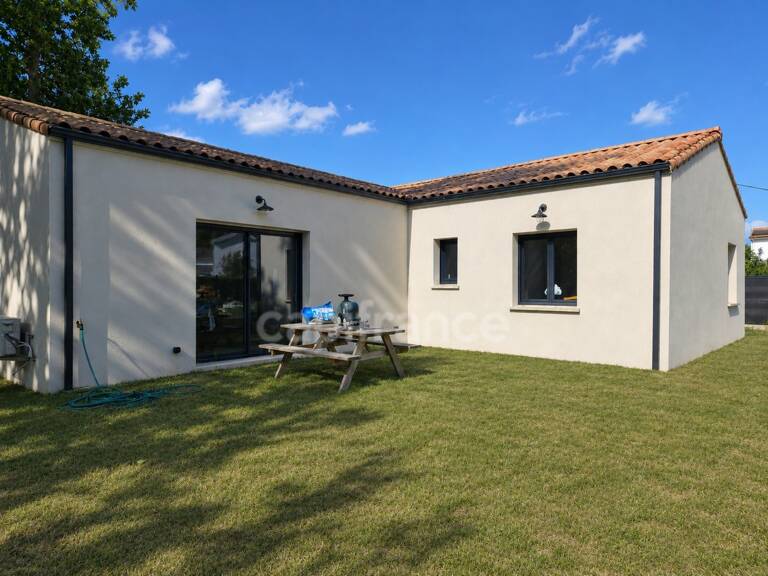 Maison à vendre 4 pièces LA TREMBLADE (17) - Garage - Terrain de 587m² — photo 1