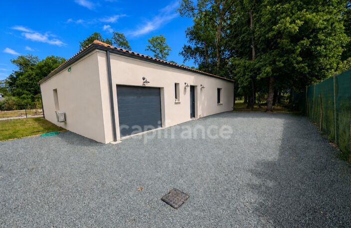 Maison à vendre 4 pièces LA TREMBLADE (17) - Garage - Terrain de 587m² — photo 2