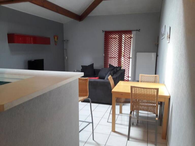 Appartement de 57m2 à louer sur Saint-Pierre-du-Mont — photo 1