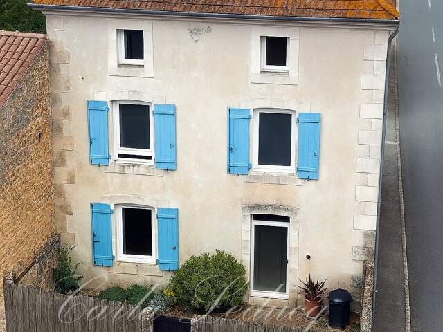 Maison à vendre 6 pièces SAINT CHRISTOPHE SUR ROC (79) — photo du bien