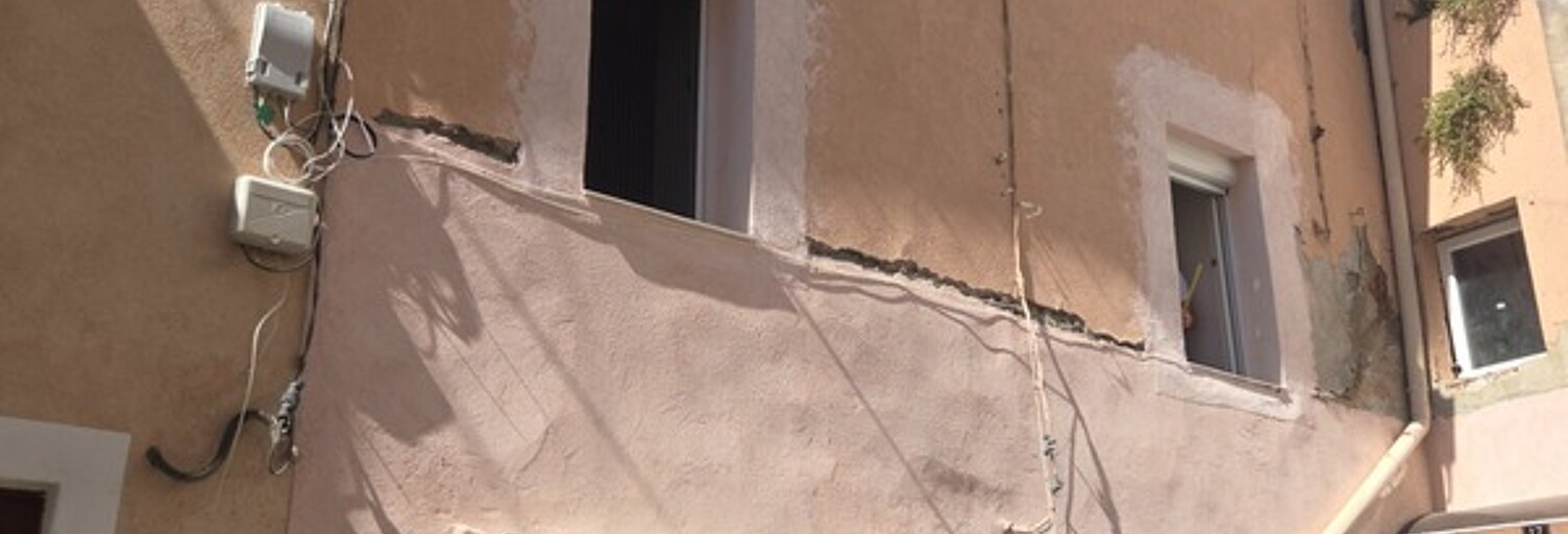 Immeuble  150 m² à vendre à Alès (30100)