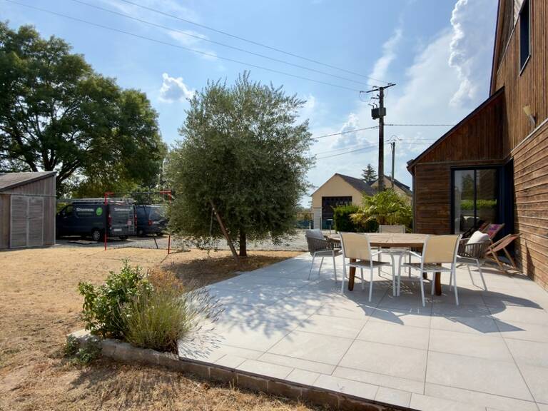 ALLONNES, Maison de 137m² 4 chambres avec vie de plain-pied sur terrain arboré de 1110m² — photo 1