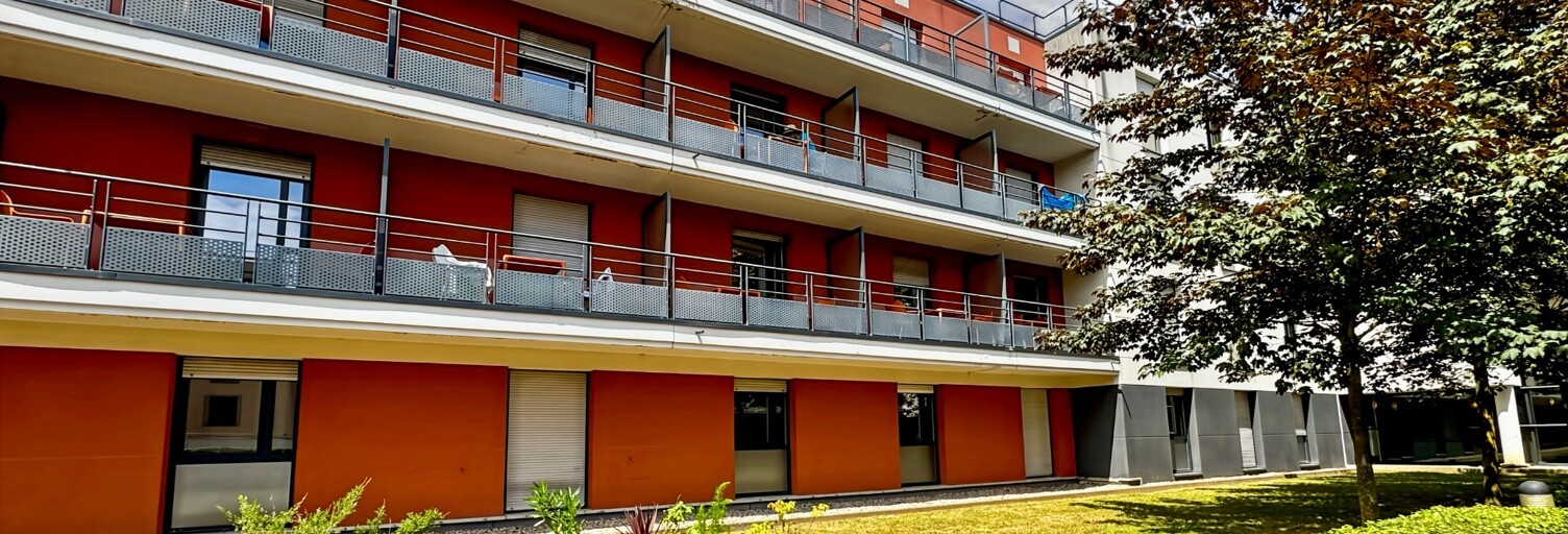Appartement 3 Pièces 48 m² à vendre à Saint-Cyr-l'École (78210)