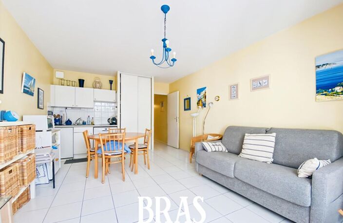A vendre LA BAULE-LES PINS - 2 pièces - Dernier étage - Terrasse -Double parking - À 300 m de la plage — photo 5