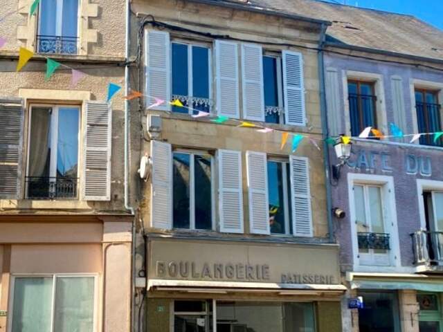 COEUR NIVERNAIS - MAISON SUR TROIS NIVEAUX A RESTAURER — photo du bien