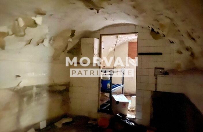 COEUR NIVERNAIS - MAISON SUR TROIS NIVEAUX A RESTAURER — photo 5