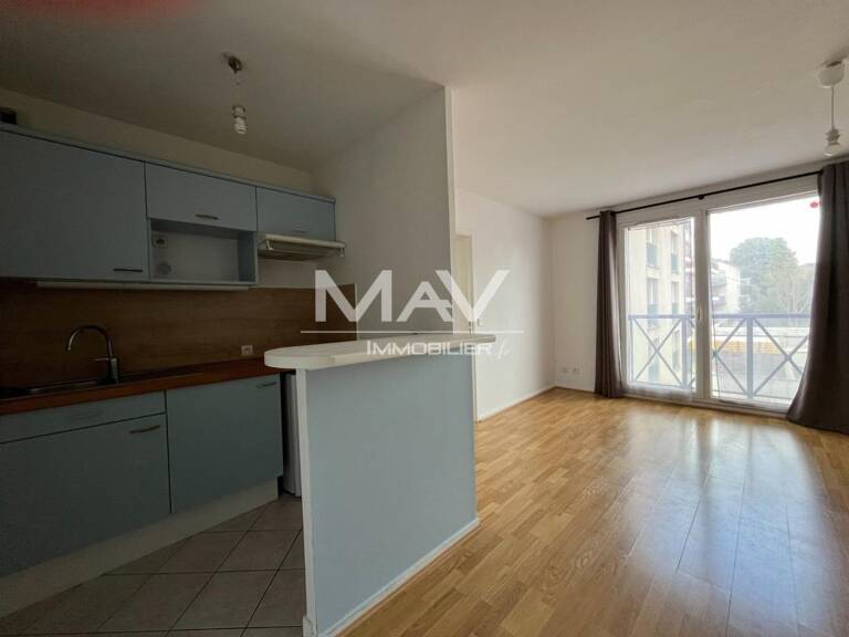 À VENDRE – LILLE FBRG DE BÉTHUNE | T2 – 39,95 M² PARKING — photo 1