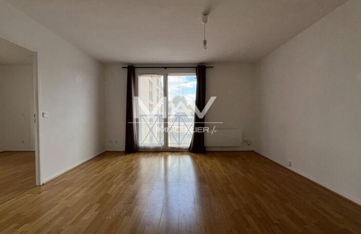 À VENDRE – LILLE FBRG DE BÉTHUNE | T2 – 39,95 M² PARKING — photo 3