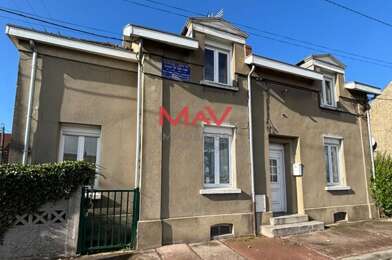 Maison 4 pièces 915 €