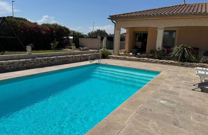 Villa avec piscine sur 1600m2 de terrain — photo 2
