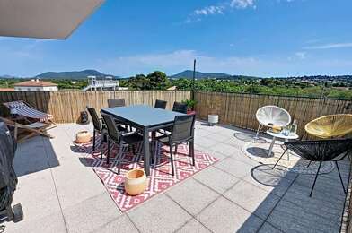 Appartement 4 pièces 285000 €