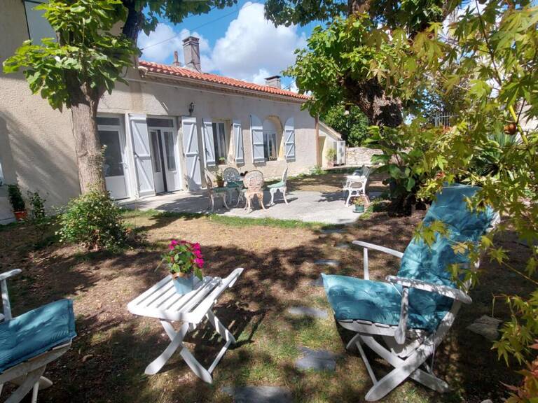 Rare ...Charmante Maison pierre Saint-Estèphe 5 pièce(s) 109 m2 excellent état — photo 1