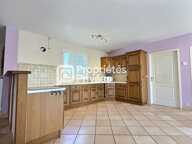 Maison T4/5 avec 3/4 ch., spacieux garage et abri pour camping-car au calme sur COMBERANCHE-ET-EPELUCHE (24600) — photo 3