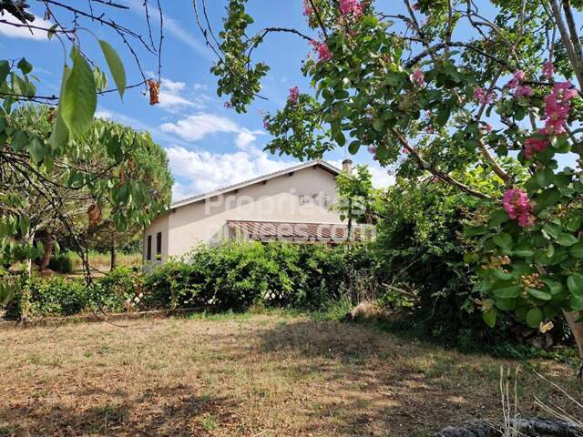 Maison fort potentiel — photo du bien