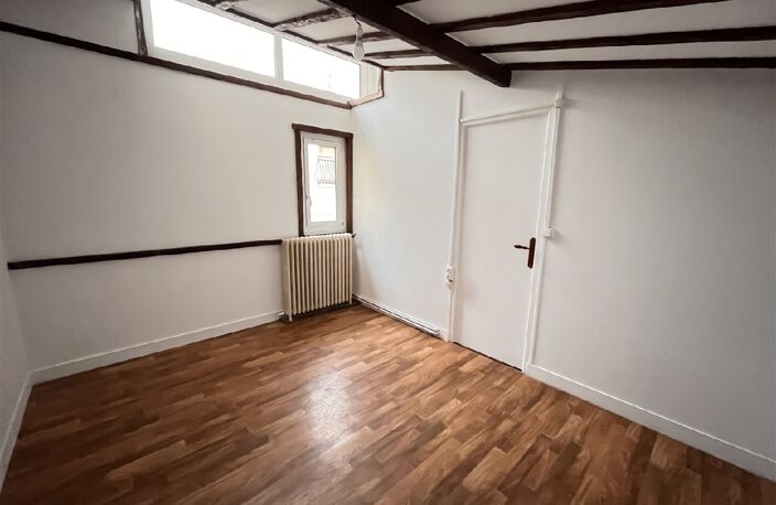 Vente appartement 3 pièces 43 m² Pierrelaye (95480) — photo 2