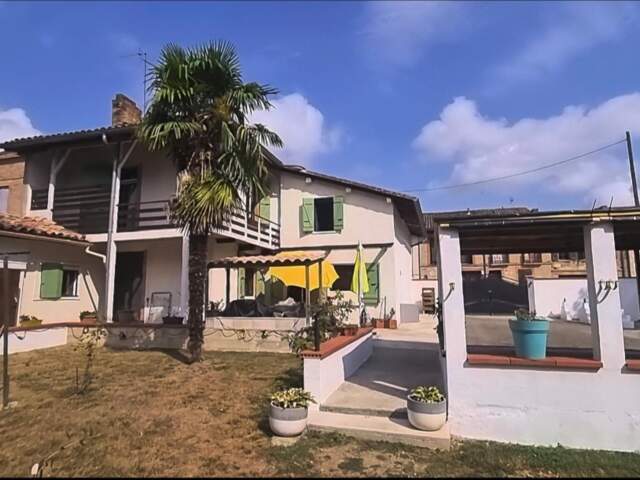 Maison familiale entièrement rénovée à Beaumont-de-Lomagne — photo du bien