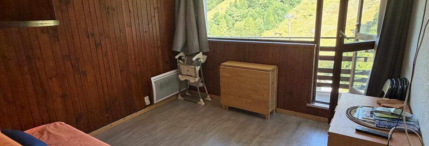 Appartement 1 Pièce 24 m² à vendre à Besse-et-Saint-Anastaise (63610)