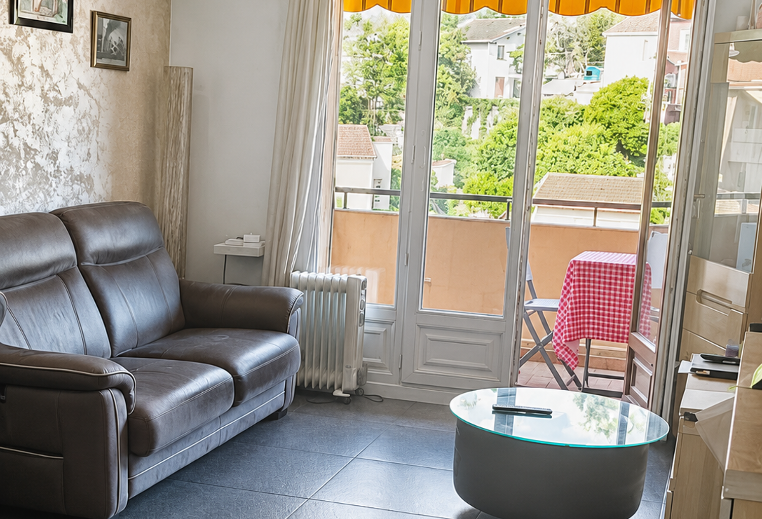 APPARTEMENT 2 CHAMBRES + TERRASSE + PARKING + CAVE à MENTON — photo 1