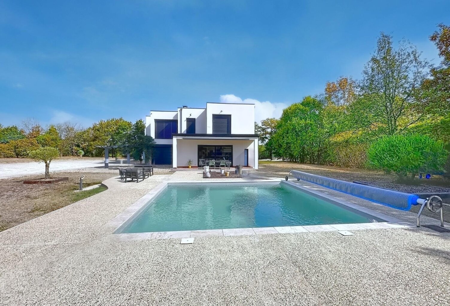 Maison moderne de 220 m2  avec piscine — photo 1