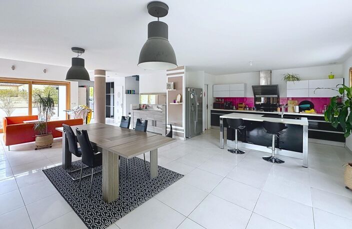 Maison moderne de 220 m2  avec piscine — photo 3