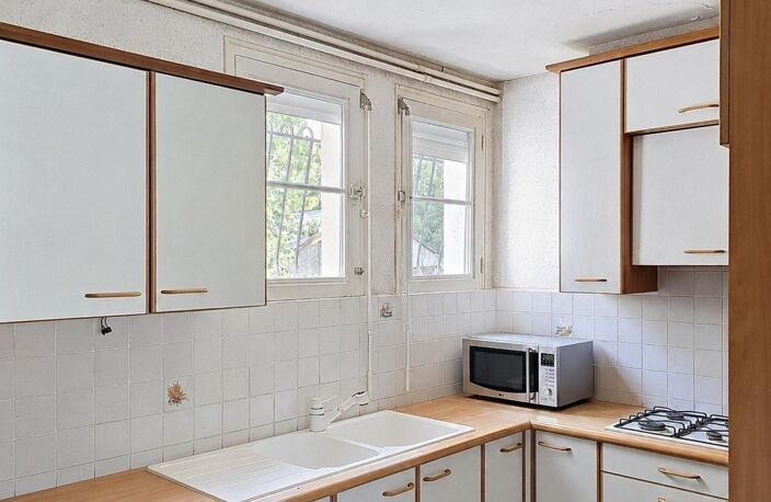 Une maison proche du bourg — photo 4