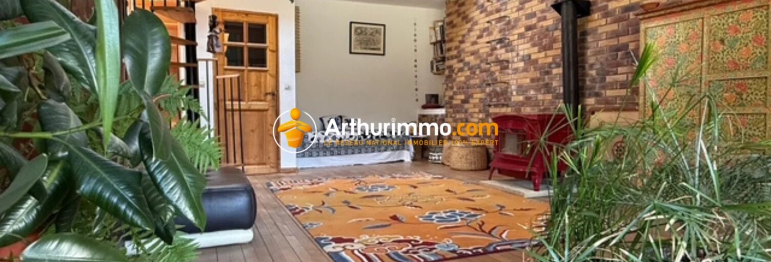 Maison  230 m² à vendre à Eygliers (05600)
