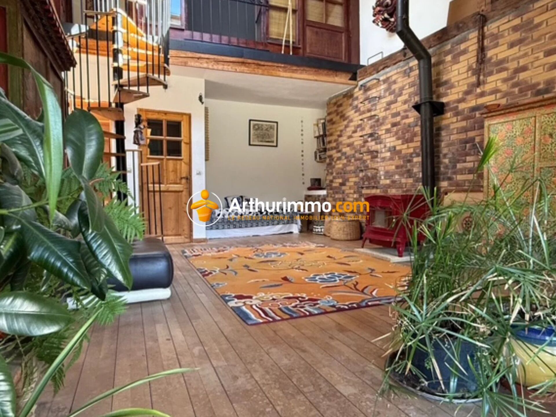 Maison 230 m² · à Eygliers · 230 m² · 460 000 €