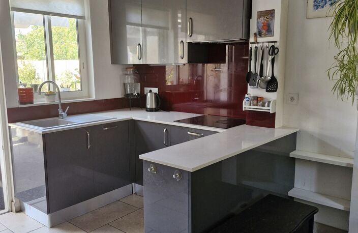 Vente Maison de ville 5 pièces — photo 2
