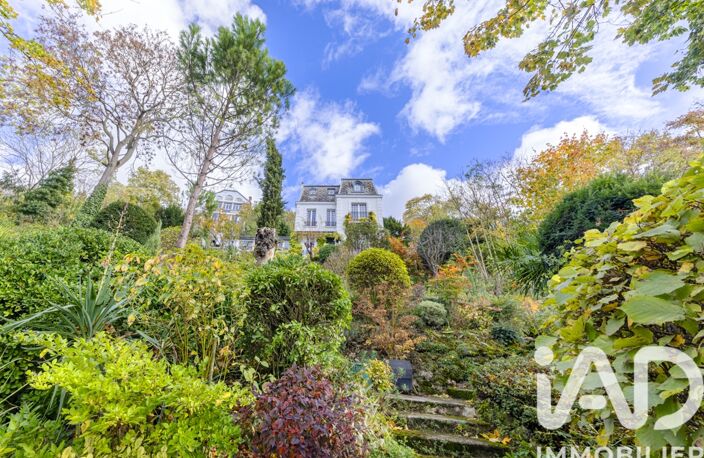 Vente Maison/villa 8 pièces — photo 2