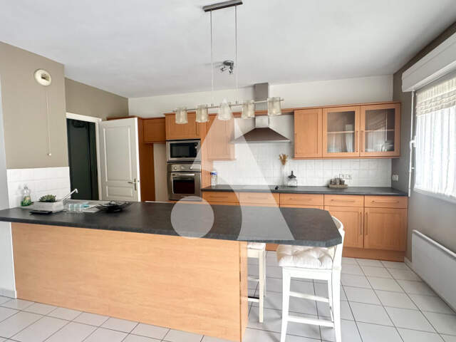 Appartement T3 en rez-de-chaussée avec terrasse et 2 places de parking Brebières — photo du bien