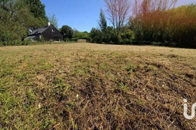 Terrain  77900 €