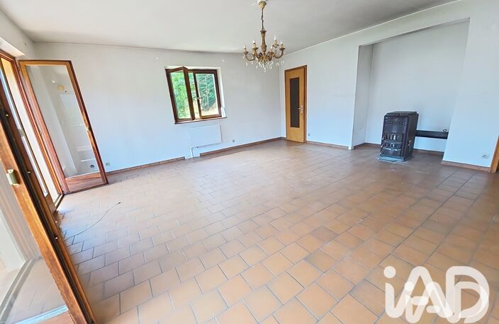 Vente Maison/villa 8 pièces — photo 4