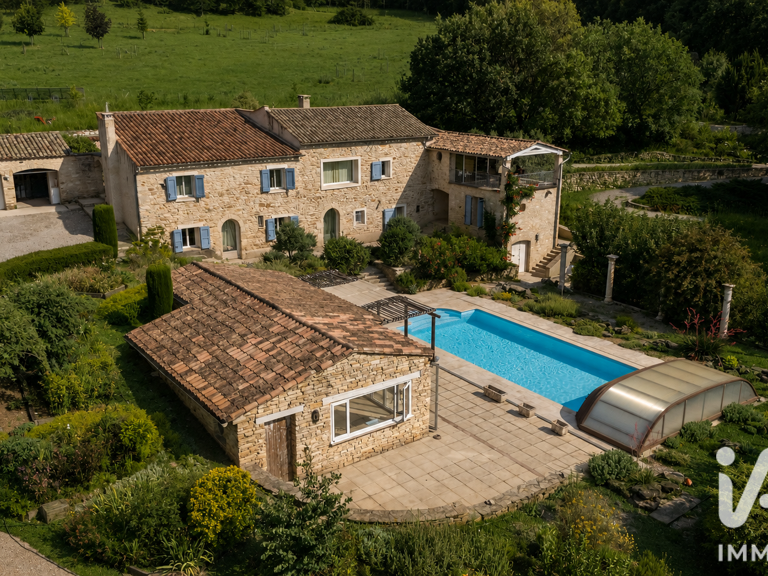 Vente Domaine 7 pièces — photo 1