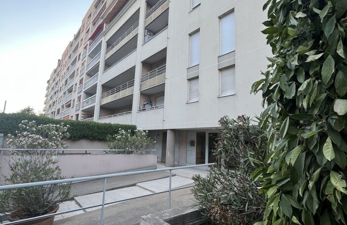 Vente Appartement 4 pièces — photo 2