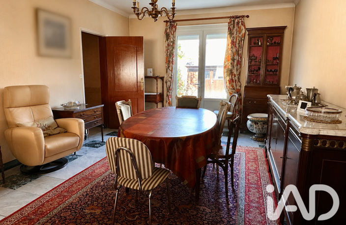 Vente Maison de ville 8 pièces — photo 2