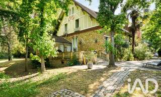 Maison 10 Pièces 450 m² à vendre à Vaux-sur-Seine (78740)